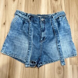 Stitch Fix STS Blue Denim Paperbag Shorts Women’s 30